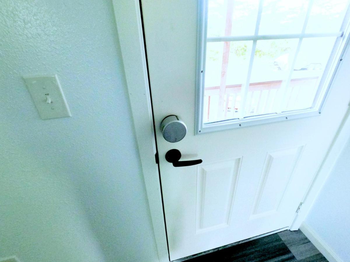 #1 New! Couples Getaway Self Checkin Studio Apt Keaau Bagian luar foto